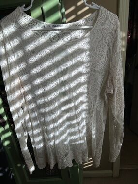Maurices Cream Lace Crochet Open blouse